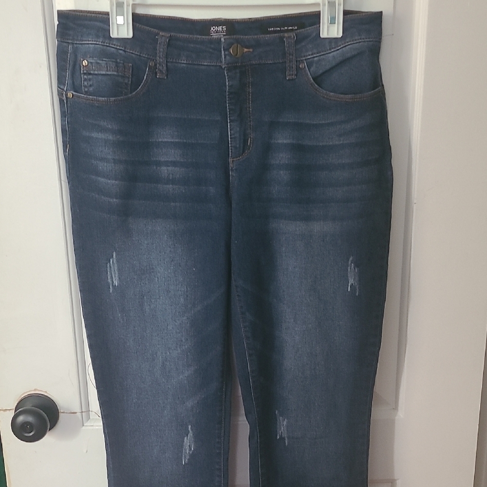 Jones New York Distressed Jeans